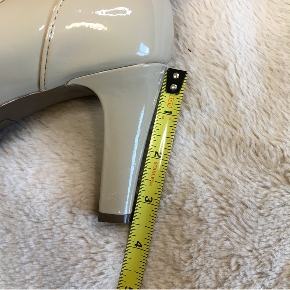 Anne Klein AK7 Codie Nude Faux Patent Pumps Size 9 - Picture 12 of 12